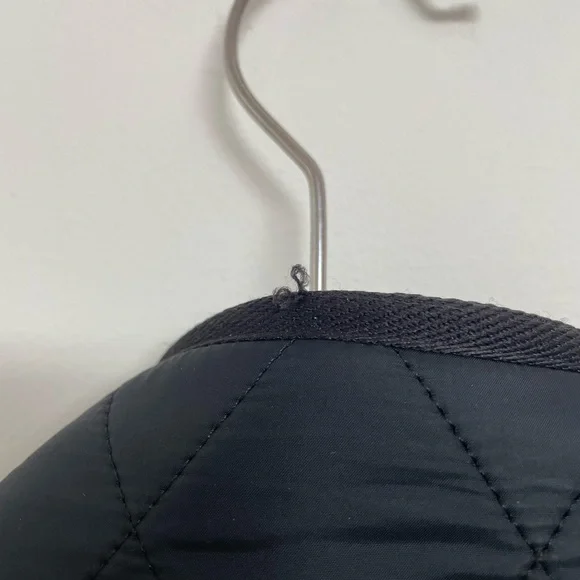 Women's Barbour Cavalry Black Polarquilt Quilted Jacket size 10 M/L Zip Pockets - Picture 14 of 14